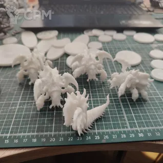 Описание картинки 4 роуча и 1гидралиск для старкрафта от Lickan по цене 100руб | Свободный Рынок Миниатюр - СРМ