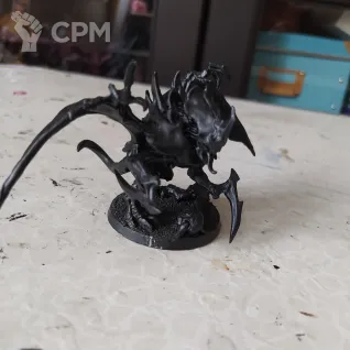 Описание картинки Winged Tyranid Prime от zapadlo1395 по цене 100руб | Свободный Рынок Миниатюр - СРМ