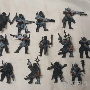 Описание картинки Traitor Guardsmen Чернокаменка 13шт от Беляев по цене 100руб | Свободный Рынок Миниатюр - СРМ