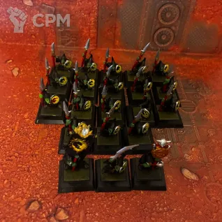 Описание картинки 18 Night Goblin Spearmen + Champion + Musician + Standard (оригинал) от User32030 по цене 100руб | Свободный Рынок Миниатюр - СРМ