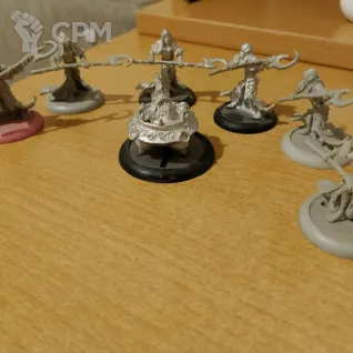 Описание картинки Legion of Everblihgt: Spawn Vessel unit от User57038 по цене 400руб | Свободный Рынок Миниатюр - СРМ