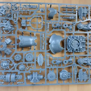 Описание картинки Dominus| Castellan | Valiant| Chaos Knight Tyrant, оригинал на литниках от Пилорама по цене 9 000руб | Свободный Рынок Миниатюр - СРМ