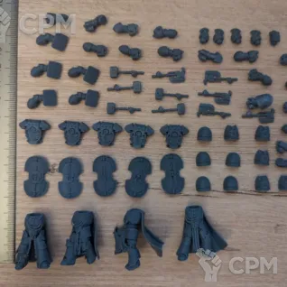 Описание картинки Ultramarines Invictarus Suzerains от xyxrick2 по цене 600руб | Свободный Рынок Миниатюр - СРМ