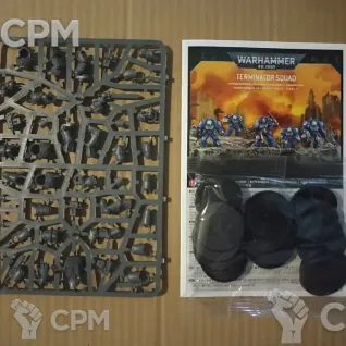 Описание картинки Terminator Squad из распила Crux Terminatus от Black Legion Hall по цене 3 500руб | Свободный Рынок Миниатюр - СРМ