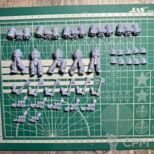 Описание картинки Word Bearers Ashen Circle от Recruiter по цене 600руб | Свободный Рынок Миниатюр - СРМ