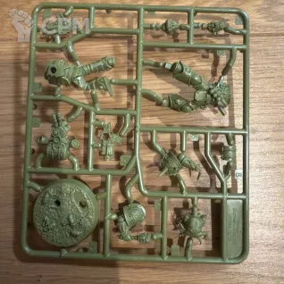 Описание картинки [КОПИЯ] Kill Team: Plague Marines. Bombardier от Miniatures Broker по цене 500руб | Свободный Рынок Миниатюр - СРМ