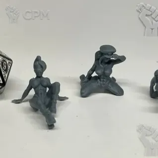 Описание картинки Девушки танкистки в стиле пинап Pinups Tank Girls NSFW от Подземный человек по цене 100руб | Свободный Рынок Миниатюр - СРМ
