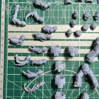 Описание картинки Word Bearers Gal Vorbak от Recruiter по цене 650руб | Свободный Рынок Миниатюр - СРМ