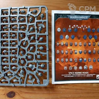 Описание картинки Space Marines Heads, на литниках от Пилорама по цене 1 500руб | Свободный Рынок Миниатюр - СРМ
