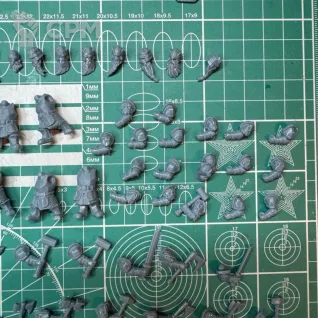 Описание картинки Dwarves Iron Legion от Recruiter по цене 600руб | Свободный Рынок Миниатюр - СРМ