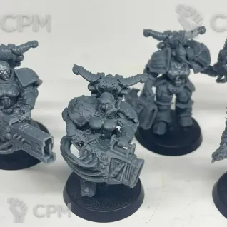 Описание картинки Noise Marines. Emperor's Children. Шумовые десантники, женская версия от Подземный человек по цене 300руб | Свободный Рынок Миниатюр - СРМ