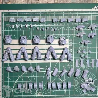 Описание картинки Iron Warriors Iron Tyrant Terminators от Recruiter по цене 650руб | Свободный Рынок Миниатюр - СРМ