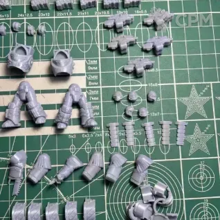 Описание картинки Iron Warriors Iron Tyrant Terminators от Recruiter по цене 650руб | Свободный Рынок Миниатюр - СРМ