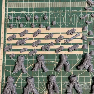 Описание картинки Chaos Legionnaries Squad от Recruiter по цене 700руб | Свободный Рынок Миниатюр - СРМ
