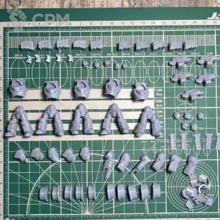 Описание картинки Iron Warriors Iron Tyrant Terminators от Recruiter по цене 650руб | Свободный Рынок Миниатюр - СРМ