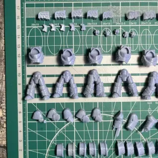 Описание картинки Iron Warriors Iron Tyrant Terminators от Recruiter по цене 650руб | Свободный Рынок Миниатюр - СРМ