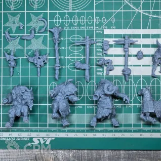Описание картинки Beastmen Minotaurus от Recruiter по цене 650руб | Свободный Рынок Миниатюр - СРМ