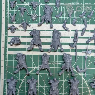 Описание картинки Beastmen Bestigors от Recruiter по цене 650руб | Свободный Рынок Миниатюр - СРМ