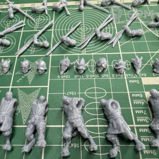 Описание картинки Beastmen Ungors от Recruiter по цене 550руб | Свободный Рынок Миниатюр - СРМ
