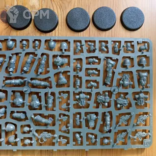Описание картинки 5x MKII Legionaries, оригинал на литниках. от Пилорама по цене 700руб | Свободный Рынок Миниатюр - СРМ