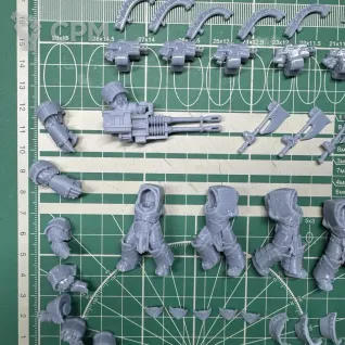Описание картинки Cataphractii Terminators ( axes &amp; fists) от Recruiter по цене 650руб | Свободный Рынок Миниатюр - СРМ