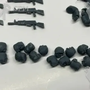 Описание картинки Вальхалльские Ледяные Воины Valhallan Ice Warriors от Подземный человек по цене 250руб | Свободный Рынок Миниатюр - СРМ