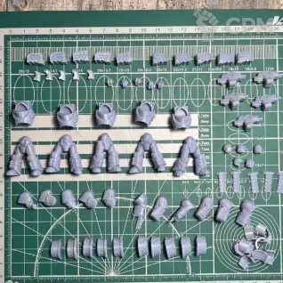 Описание картинки Iron Warriors Iron Tyrant Terminators от Recruiter по цене 650руб | Свободный Рынок Миниатюр - СРМ