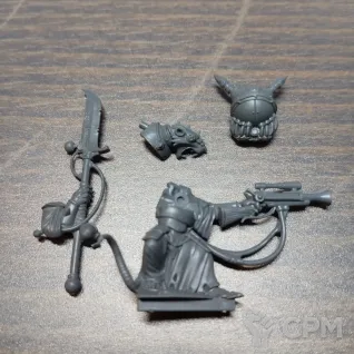 Описание картинки Warlock Engineer(old) от Darovaniye по цене 100руб | Свободный Рынок Миниатюр - СРМ