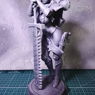 Описание картинки Сестра битвы (Adepta Sororitas (Warhammer) 23cm(В грунтовке) от Hroym по цене 1 000руб | Свободный Рынок Миниатюр - СРМ