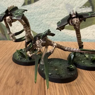 Описание картинки Canoptek Wraith x3 - вторая тройка от Miniatures Broker по цене 100руб | Свободный Рынок Миниатюр - СРМ