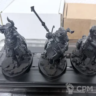 Описание картинки Bull Centaurs Anointed Sentinels от Nehron по цене 100руб | Свободный Рынок Миниатюр - СРМ