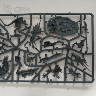 Описание картинки Clawlord on Gnaw-Beast, оригинал на литниках от Пилорама по цене 1 000руб | Свободный Рынок Миниатюр - СРМ