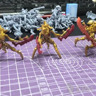 Описание картинки Skorpekh Destroyers 3 штуки - пачка 2 от Taptus по цене 100руб | Свободный Рынок Миниатюр - СРМ