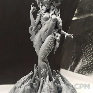 Описание картинки Demon Queen Slaanesh от WebWay 3D по цене 950руб | Свободный Рынок Миниатюр - СРМ