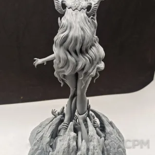 Описание картинки Demon Queen Slaanesh от WebWay 3D по цене 900руб | Свободный Рынок Миниатюр - СРМ