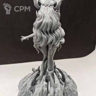 Описание картинки Demon Queen Slaanesh от WebWay 3D по цене 900руб | Свободный Рынок Миниатюр - СРМ