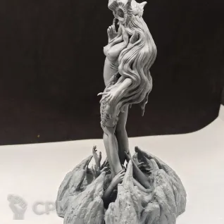 Описание картинки Demon Queen Slaanesh от WebWay 3D по цене 900руб | Свободный Рынок Миниатюр - СРМ