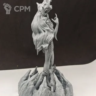 Описание картинки Demon Queen Slaanesh от WebWay 3D по цене 900руб | Свободный Рынок Миниатюр - СРМ