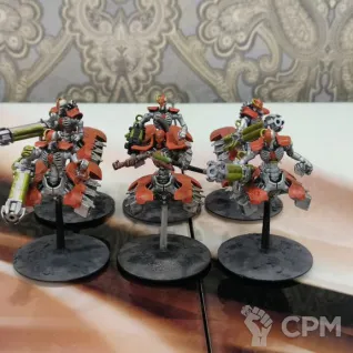 Описание картинки 5x Lokhust Destroyers + Lokhust Lord от Flayedex по цене 100руб | Свободный Рынок Миниатюр - СРМ