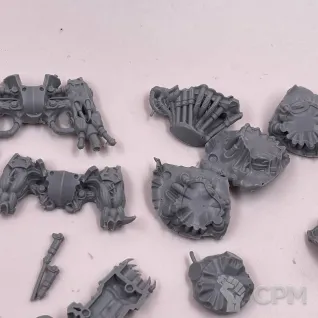 Описание картинки Chaos Space Marine Helbrute от Подземный человек по цене 500руб | Свободный Рынок Миниатюр - СРМ