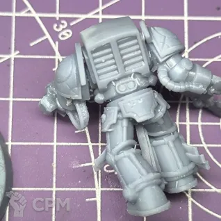 Описание картинки Librarian in Terminator armour от Taptus по цене 100руб | Свободный Рынок Миниатюр - СРМ