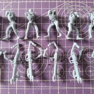Описание картинки Necron warriors 10 штук - пачка 4 от Taptus по цене 100руб | Свободный Рынок Миниатюр - СРМ