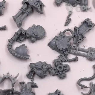 Описание картинки Chaos Space Marine Helbrute от Подземный человек по цене 500руб | Свободный Рынок Миниатюр - СРМ