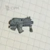 Описание картинки Правый кулак с подвеской Кровавых Ангелов спереди деталь см от Orc по цене 53руб | Свободный Рынок Миниатюр - СРМ - изображение - №2
