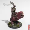 Описание картинки Beast boss on Squigosaur (собран, покрашен) от MiniaturesFAN по цене 7 044руб | Свободный Рынок Миниатюр - СРМ - изображение - №6