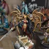Описание картинки Daughters of Khaine: Morathi от Berenas по цене 9 500руб | Свободный Рынок Миниатюр - СРМ - изображение - №3