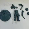 Описание картинки Lieutenant With Combi-weapon от DREAMCUBE по цене 320руб | Свободный Рынок Миниатюр - СРМ - изображение - №4