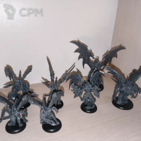 Описание картинки Khymaera Nocturne Shards Cadre от Skinrender по цене 5 000руб | Свободный Рынок Миниатюр - СРМ