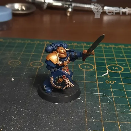 Описание картинки Ultramarines Company Champion (old) Оригинал от  по цене 1 000руб | Свободный Рынок Миниатюр - СРМ