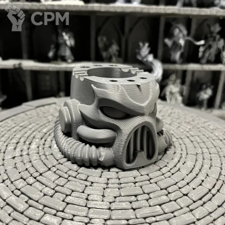 Описание картинки Warhammer 40000. Chaos Space Marines. Стакан под кисточки. от Houston Program по цене 760руб | Свободный Рынок Миниатюр - СРМ